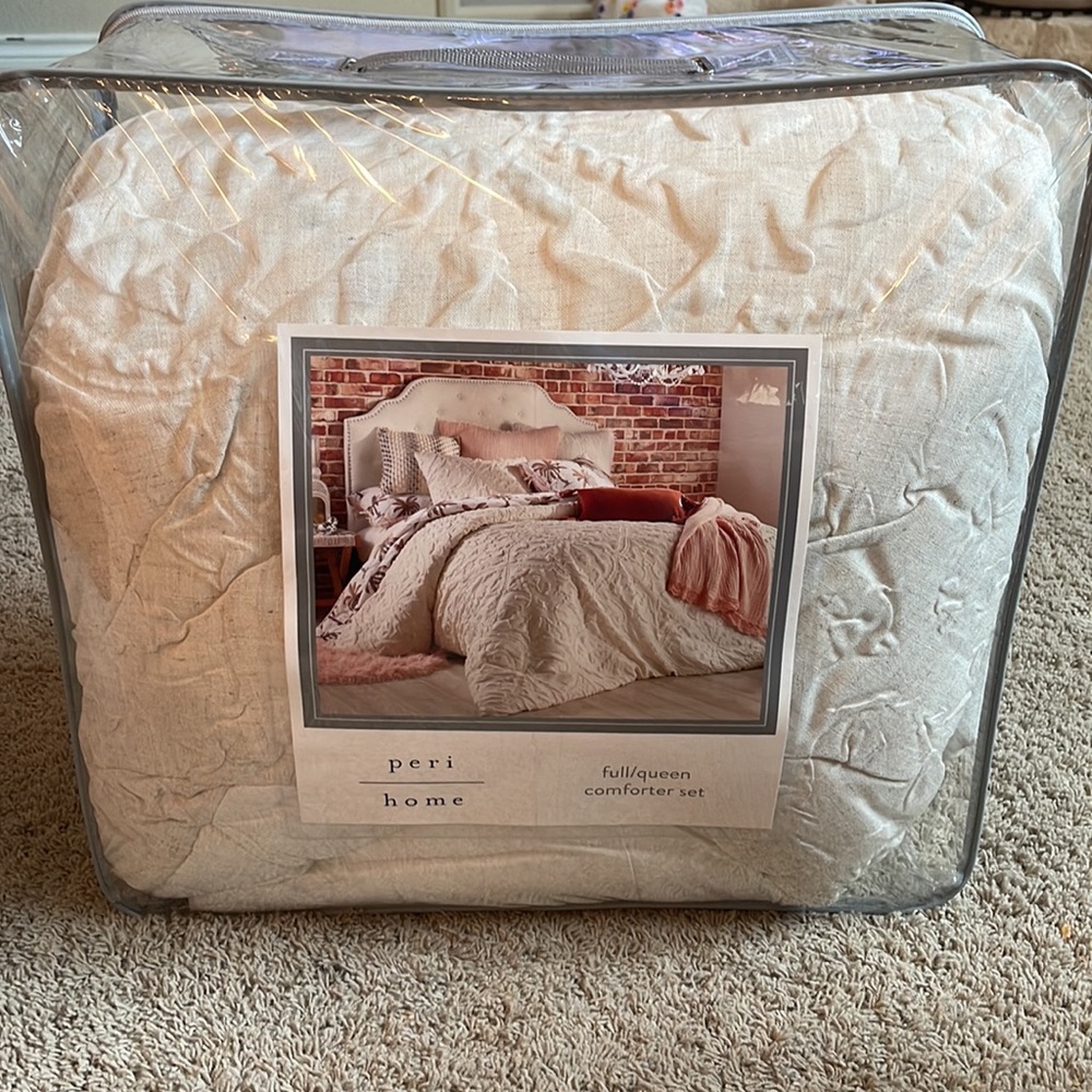 Peri Home Vintage Tile 3-Piece Full/Queen Comforter - Picture 7 of 7